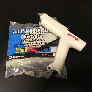 4-Glues-for-the-Workshop-Hot-Glue