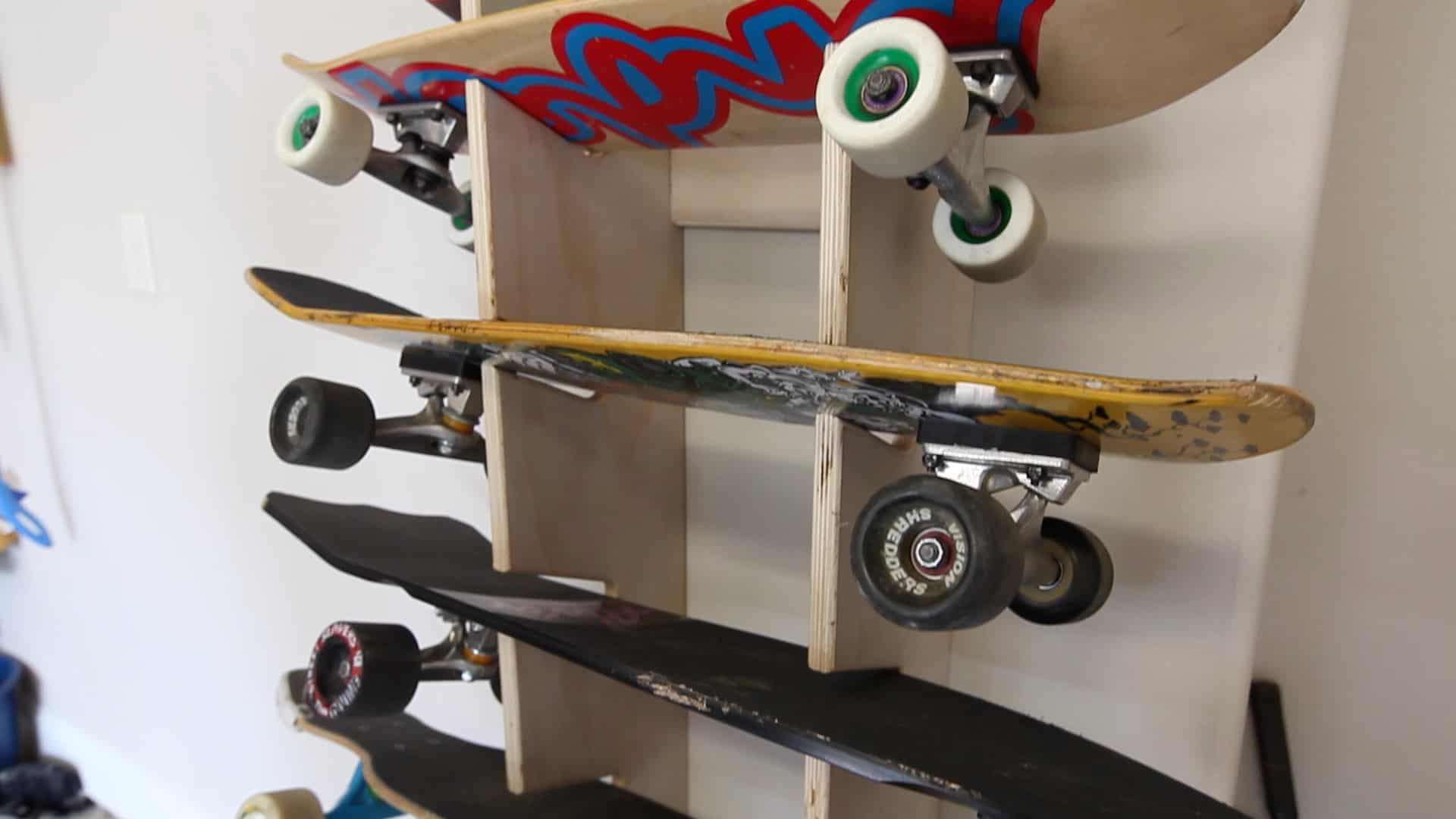 Skateboard Rack for 12 Decks