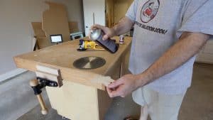 Make a Throwing Star from a Saw Blade 0002