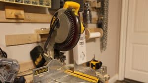 Shop-Tour-DeWalt-10-inch-miter-saw-0001