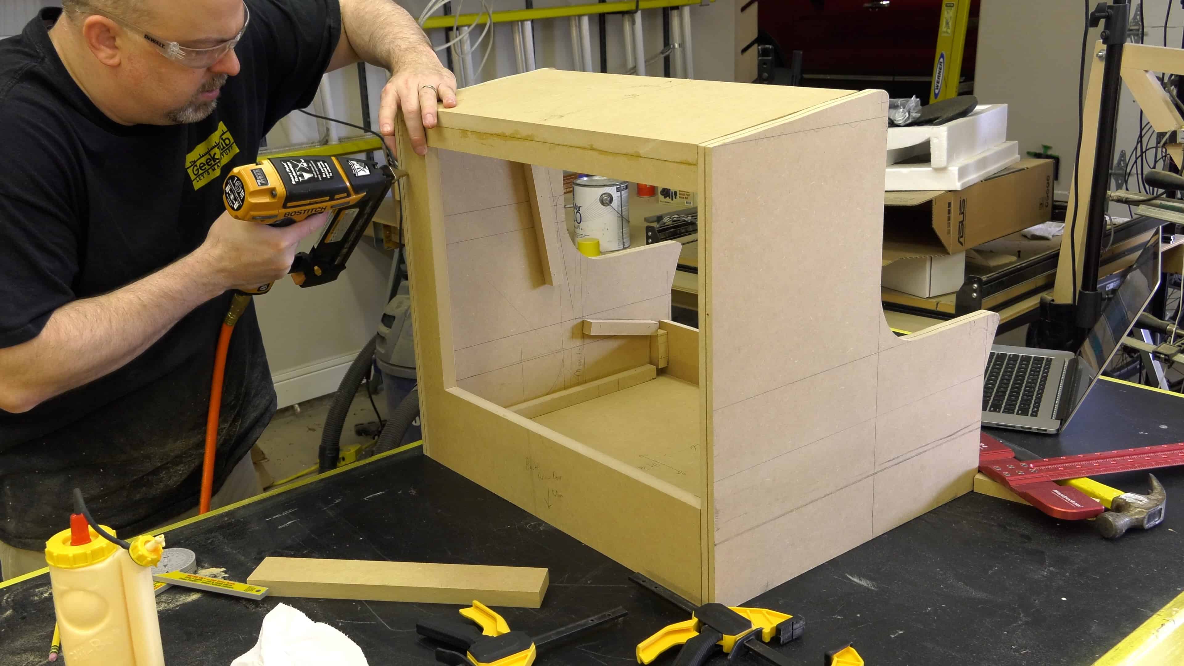 Make the Pacade (Bartop Retropie Arcade The Geek Pub