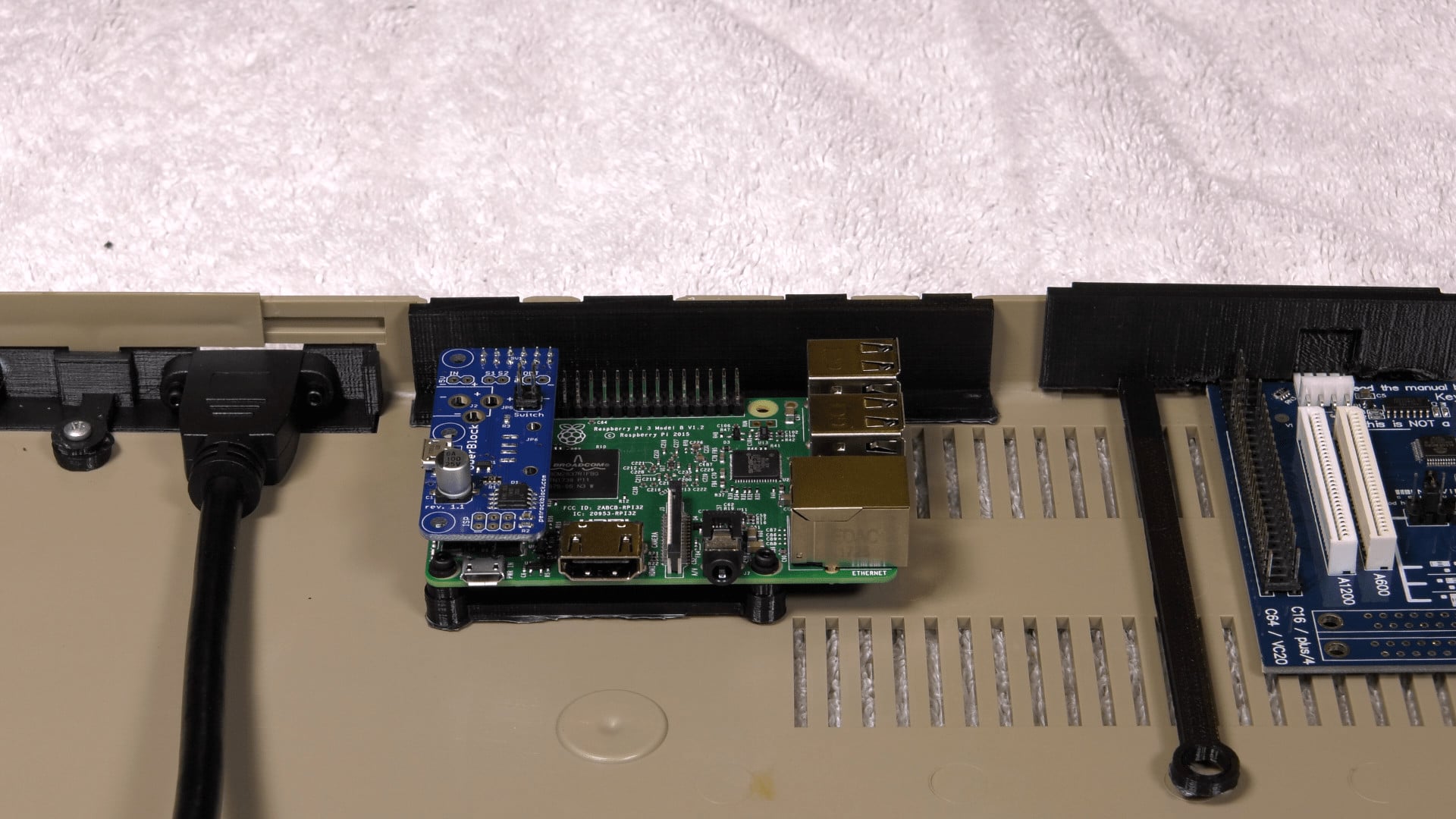 Raspberry Pi Commodore 64 - The Geek Pub