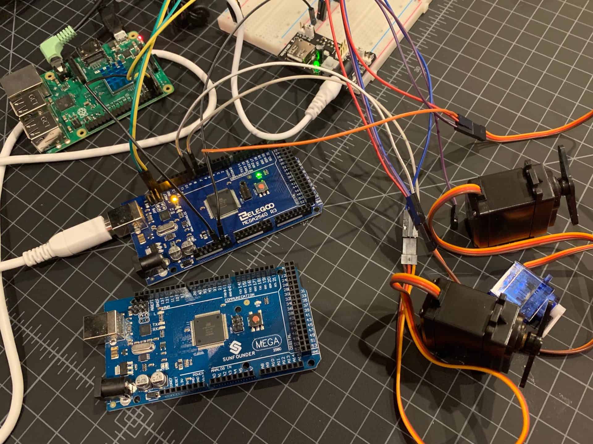 R2-D2: Continuing to build an Astromech - The Geek Pub