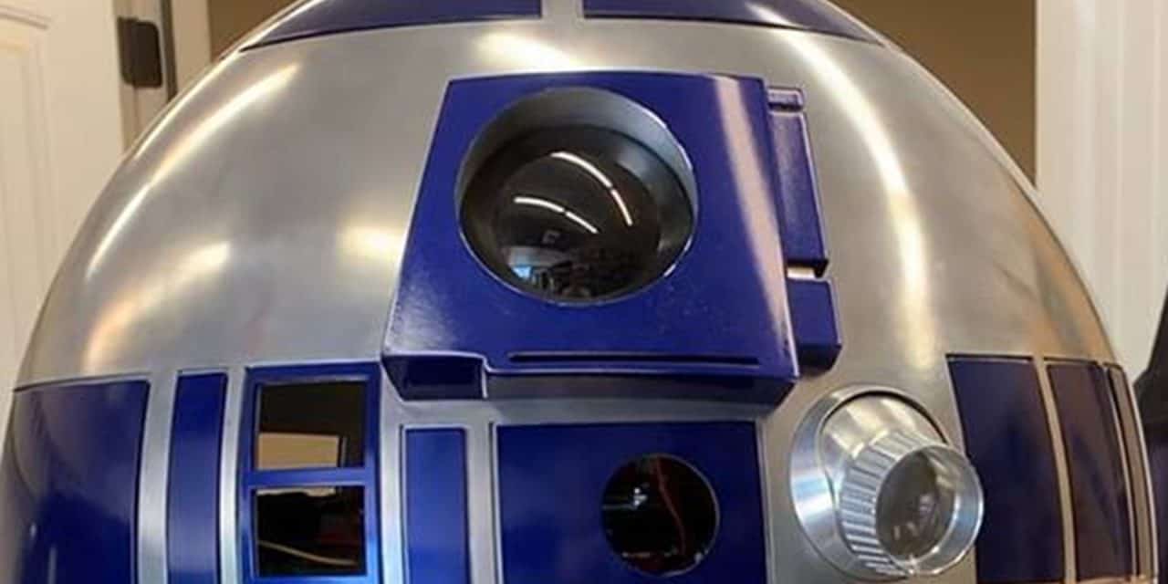 Full Size R2-D2 Remote Control (Raspberry Pi)
