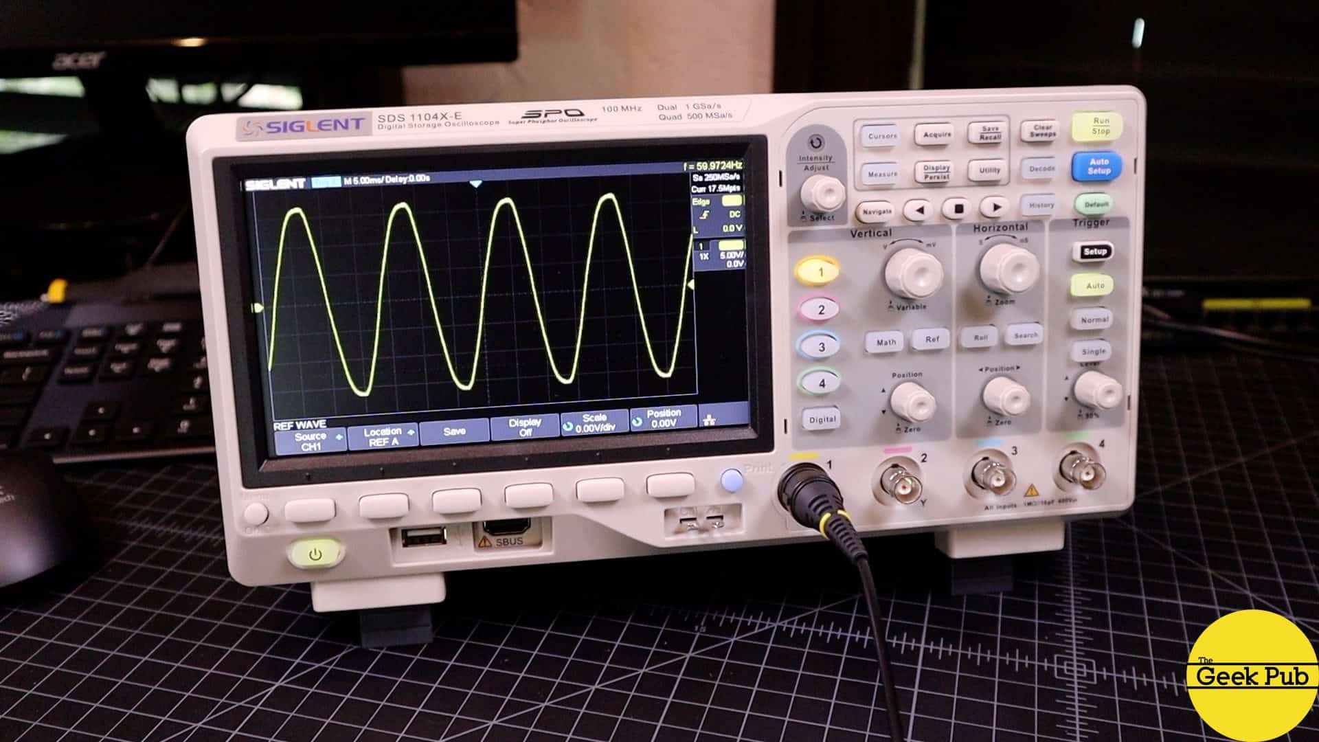 oscilloscope showing 120V AC