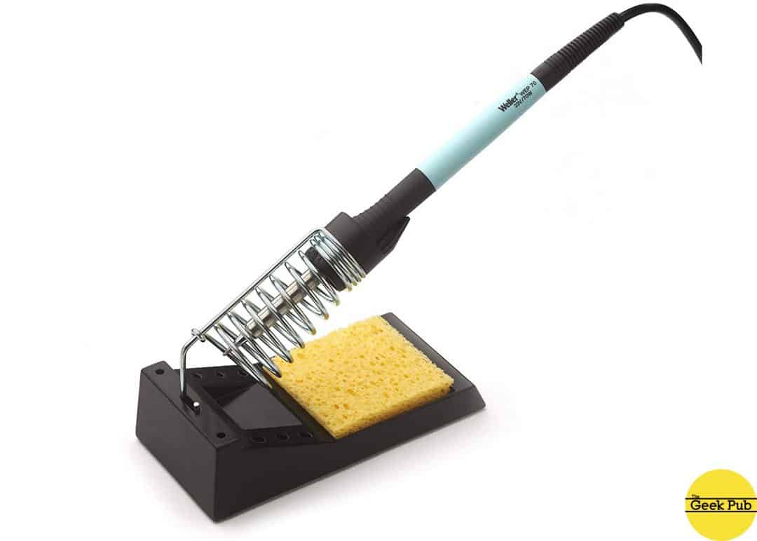 The Best Soldering Stations (Updated for 2022) The Geek Pub