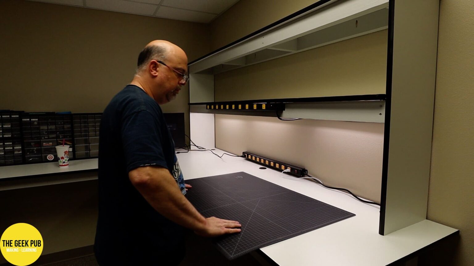 Build the Ultimate Electronics Workbench - The Geek Pub