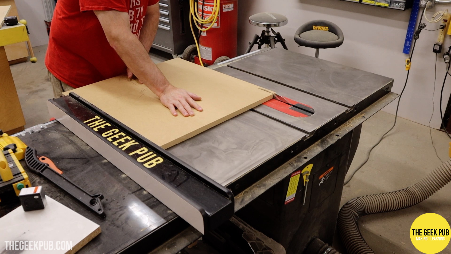 Cutting panels on the Table Saw