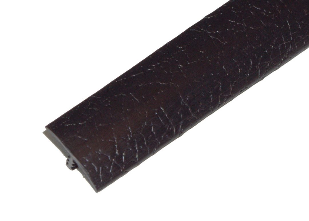 3/4" Black Leather TMolding (19mm) The Geek Pub